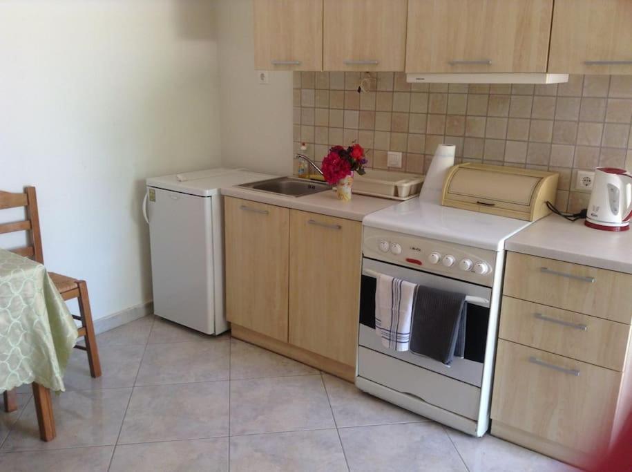 Hide Away In Discounts Apartment